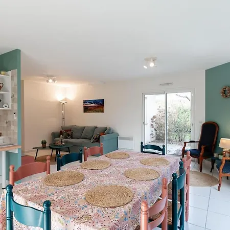 Holiday home Charming Navarrosse House Biscarrosse